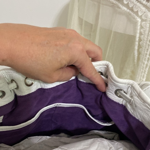 NWOT White Sharif Large Leather Purse and Dust Bag - Picture 10 of 15